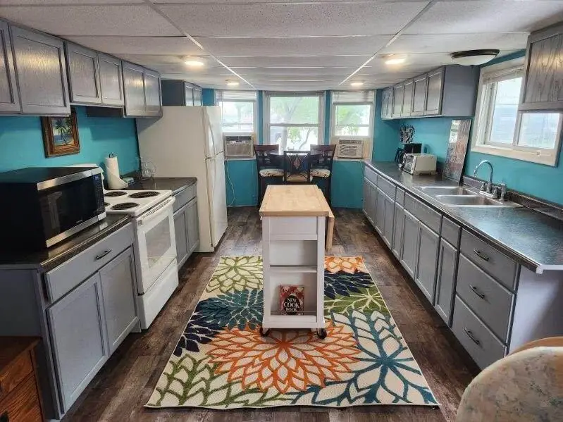 108 W Avenue A, Key Largo, FL 33037 - #3
