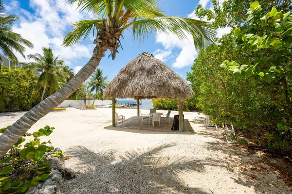 21640 Overseas Highway, Cudjoe Key, FL 33042