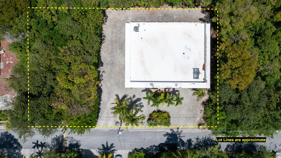 310 North Drive, Plantation Key, FL 33036 - #2