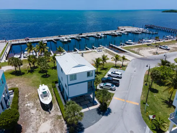 94825 Overseas Highway #UNIT 204, Key Largo, FL 33037