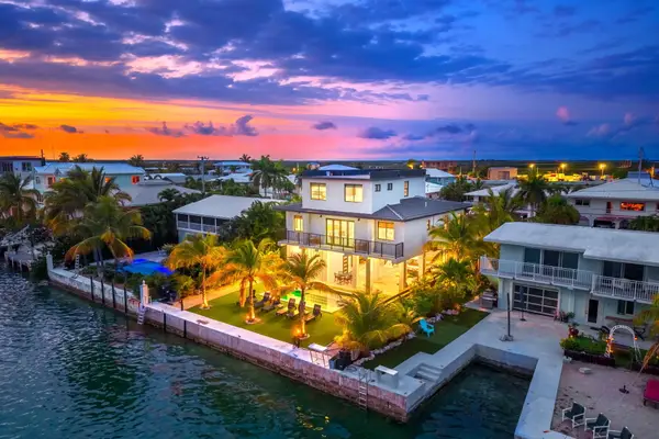 270 E Caribbean Drive, Summerland Key, FL 33042