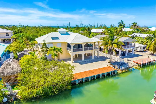 17286 Jamaica Lane, Sugarloaf Key, FL 33042