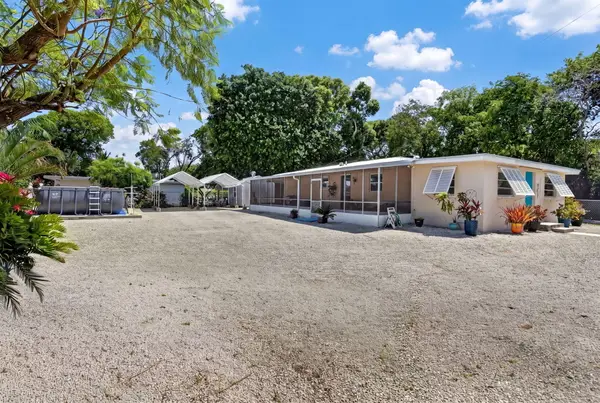 40 Transylvania Avenue, Key Largo, FL 33037