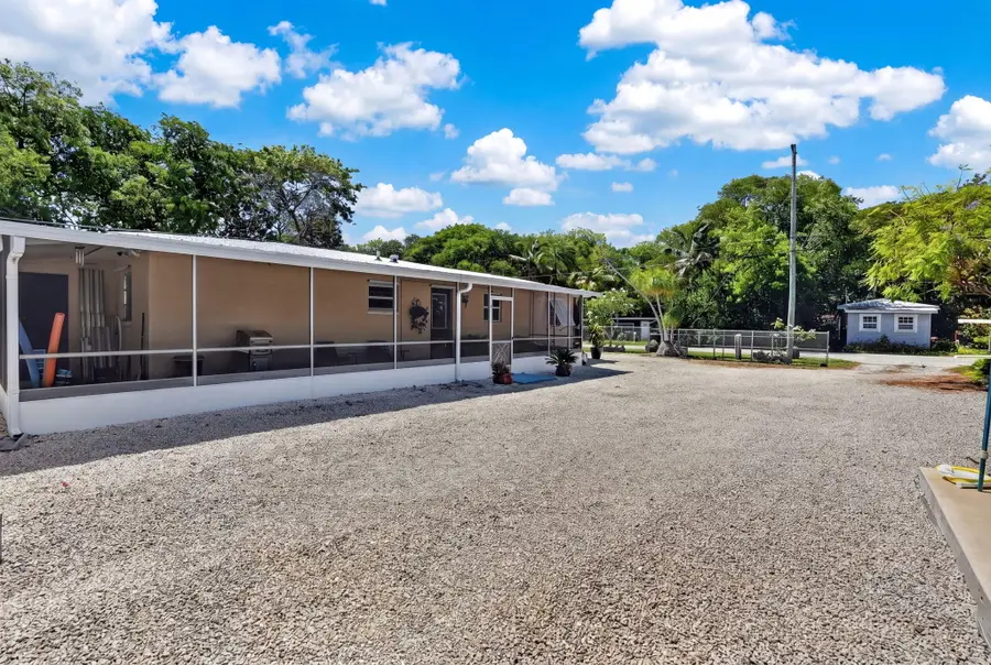40 Transylvania Avenue, Key Largo, FL 33037 - #3