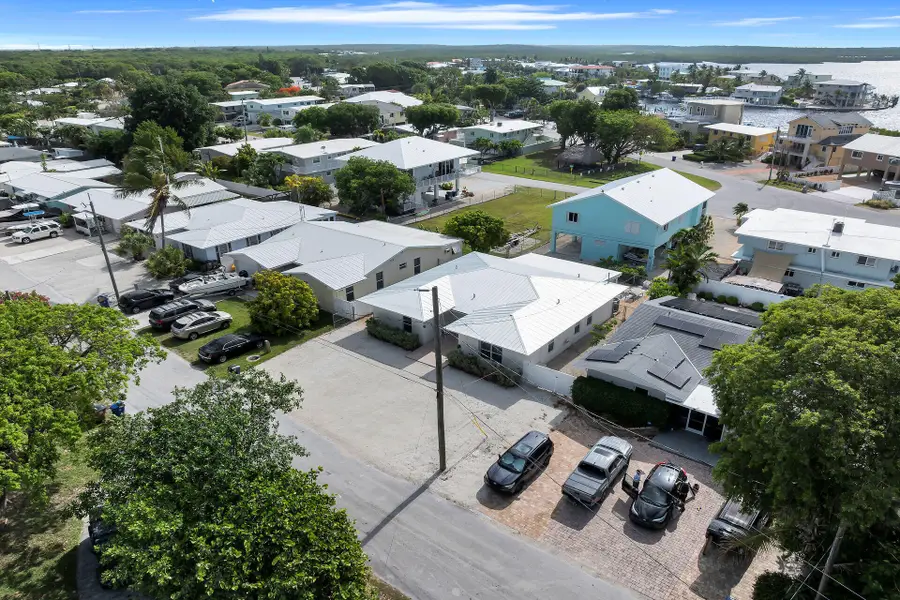 304 2nd Ter, Key Largo, FL 33037 - #3