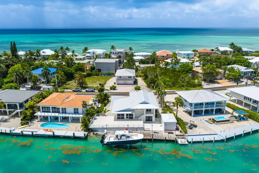 248 W Seaview Drive, Duck Key, FL 33050 - #3