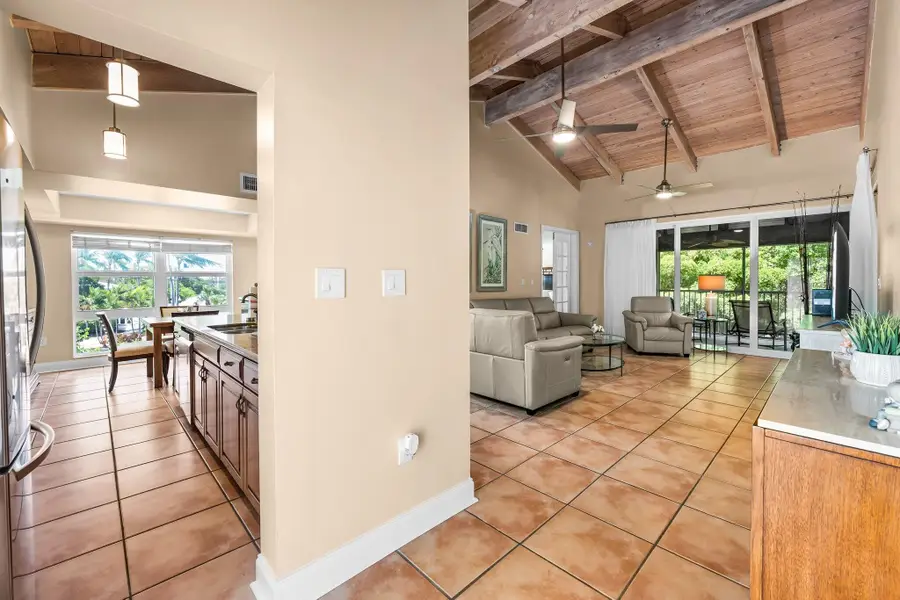 8301 Marina Villas Drive, Duck Key, FL 33050 - #3