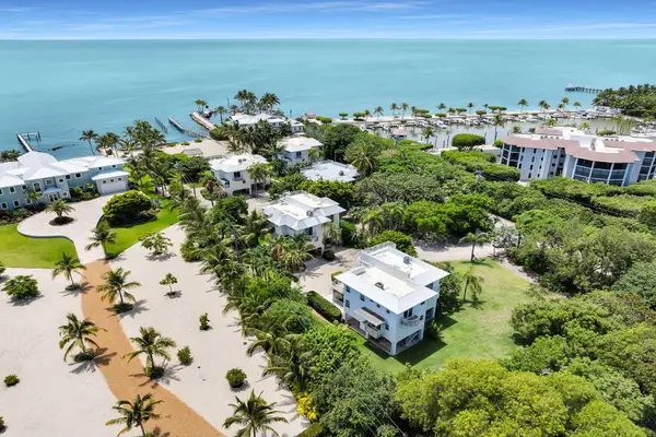141 Aregood Lane # 3B (C1), Plantation Key, FL 33036