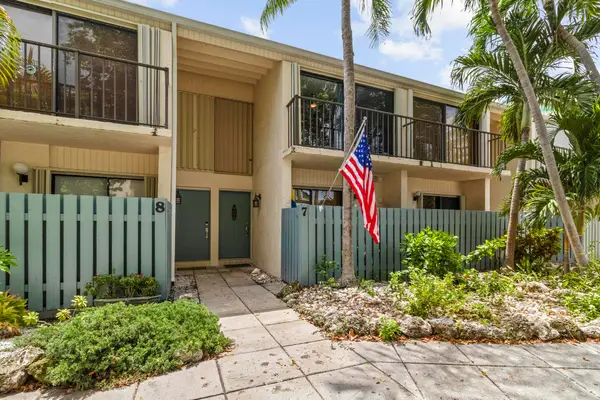 87200 Overseas Highway #APT A 7, Plantation Key, FL 33036