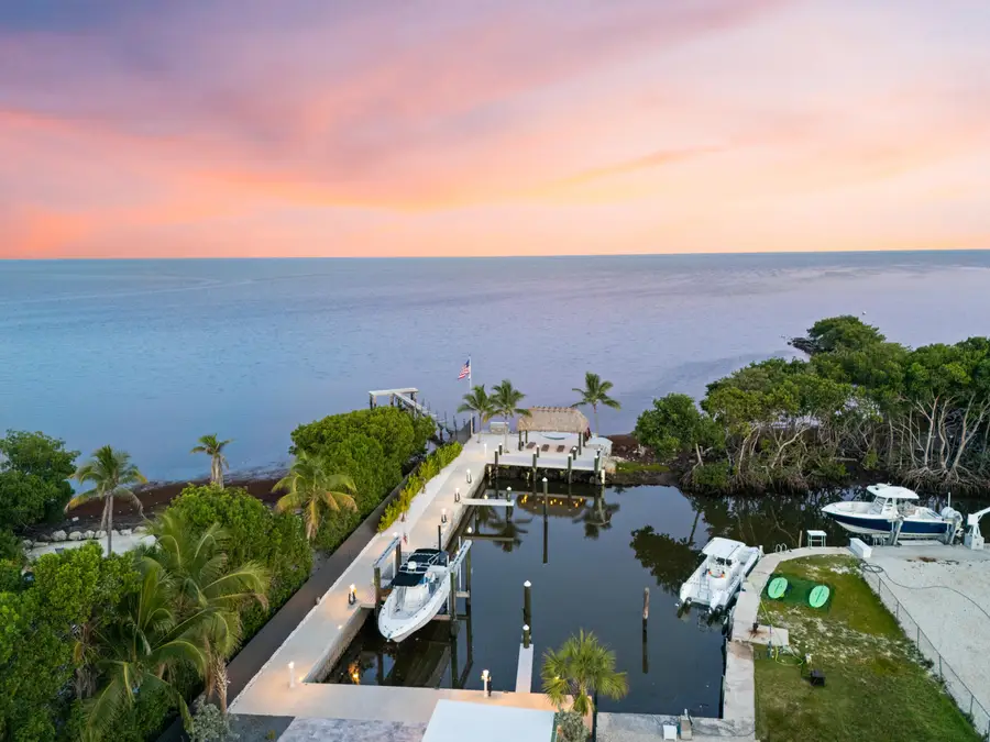 16 Seaside Avenue, Key Largo, FL 33037 - #3