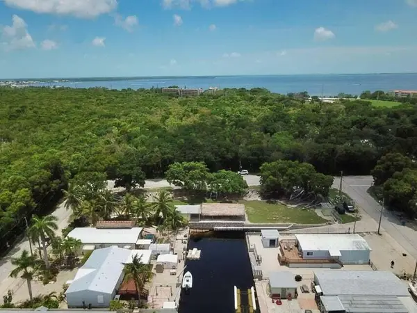 302 Ryan Avenue, Key Largo, FL 33037
