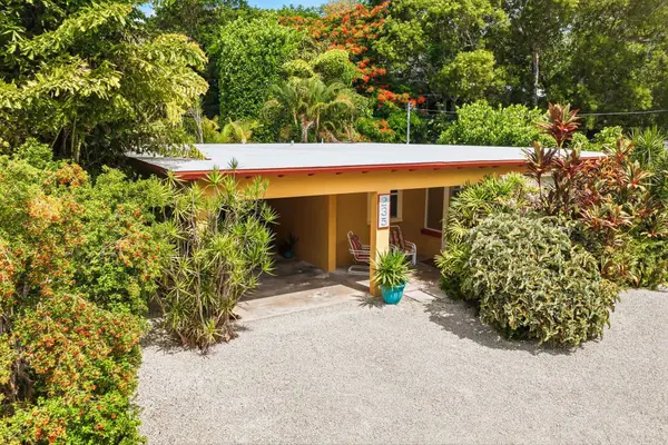 235 Tarpon Street, Key Largo, FL 33070