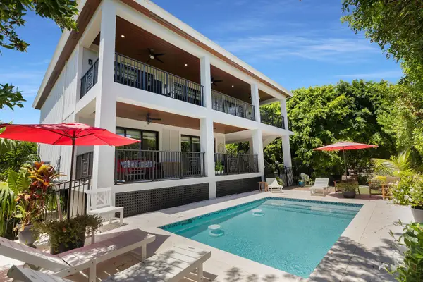 239 W Seaview Drive, Duck Key, FL 33050