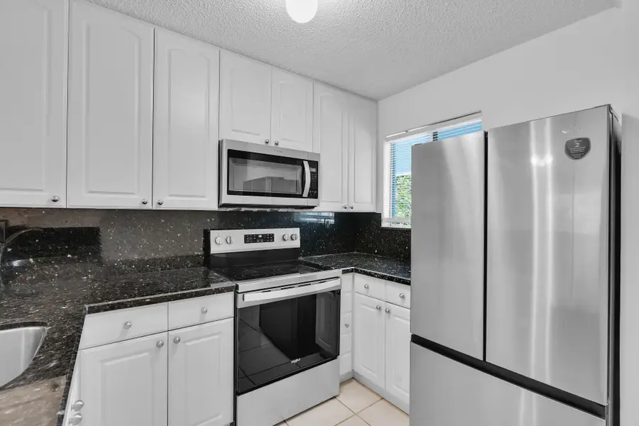 98402 Windward Avenue, Key Largo, FL 33037 - #2
