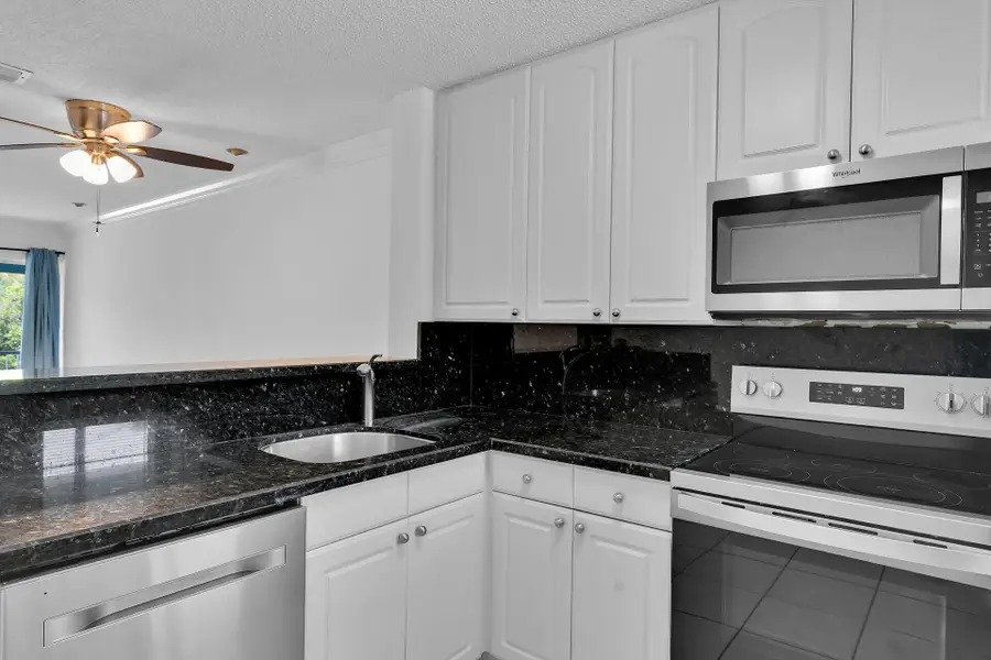 98402 Windward Avenue, Key Largo, FL 33037 - #3