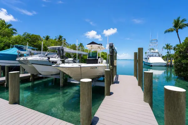 321 Tollgate Shores Drive, Lower Matecumbe, FL 33036