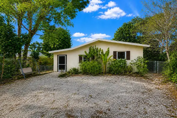 711 Sharon Place, Key Largo, FL 33037