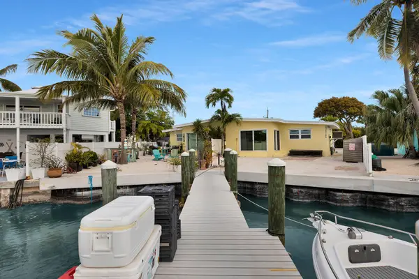 18 Man-o-war Drive, Marathon, FL 33050