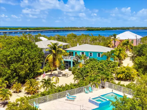 1632 Bogie Drive, Big Pine Key, FL 33043