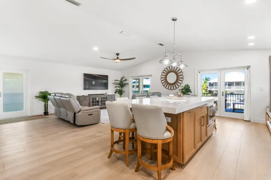 114 Spoonbill Road, Plantation Key, FL 33070 - #2
