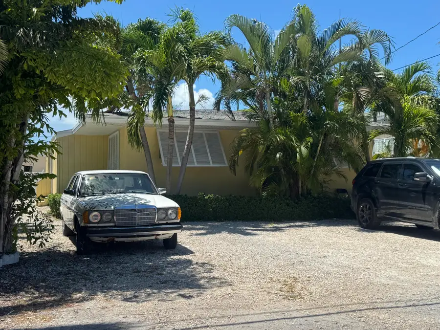 285 A 66th Street #A & B, Marathon, FL 33050 - #3