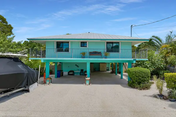 88 Marina Avenue, Key Largo, FL 33037
