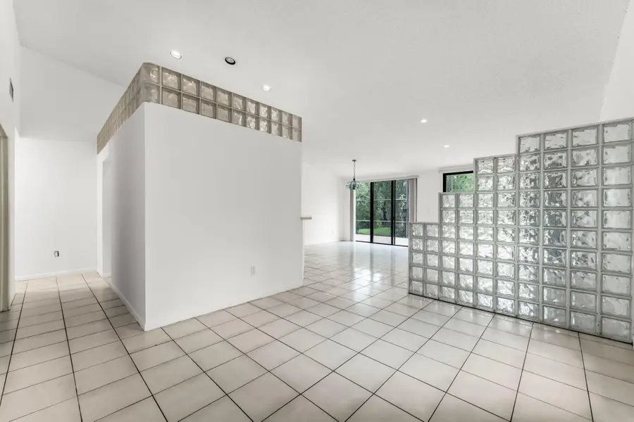 3807 Alcantara Avenue #UNIT A-77, North Westside, FL 00000 - #2