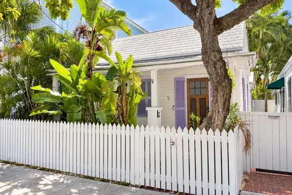 418 Amelia Street, Key West, FL 33040