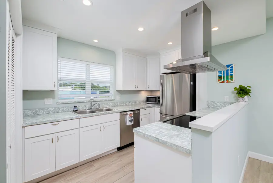 91 Holiday Boulevard, Key Largo, FL 33037 - #3