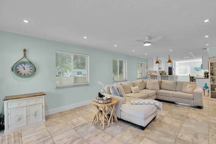 202 Hibiscus Street, Plantation Key, FL 33070 - #3
