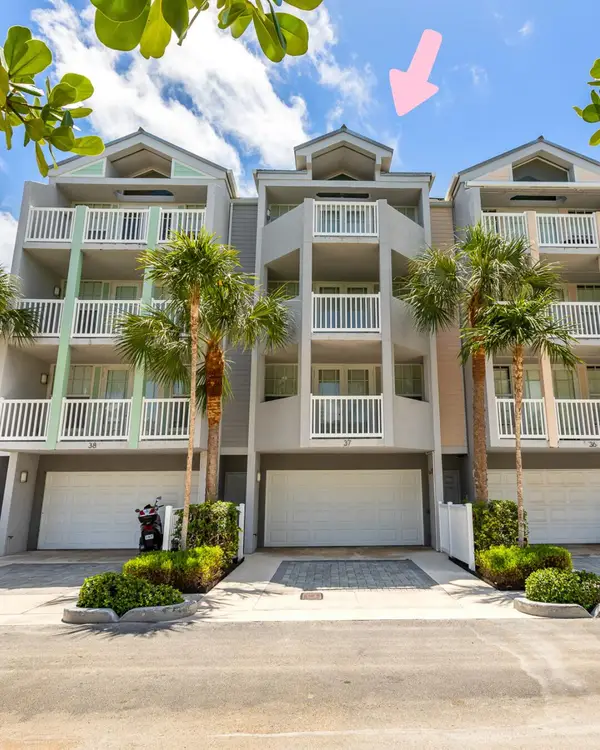 37 Seaside South Court, Key West, FL 33040