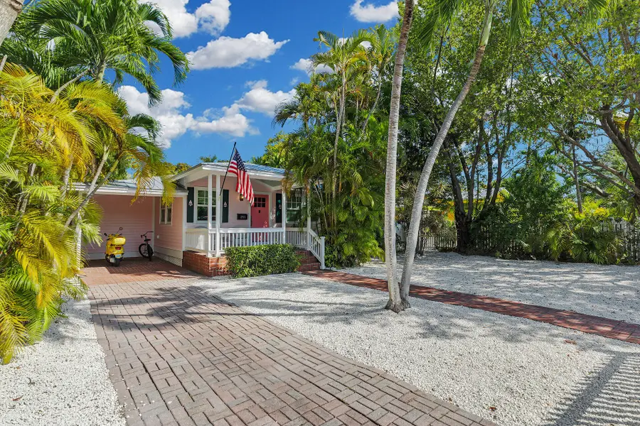 2911 Seidenberg Avenue, Key West, FL 33040 - #3