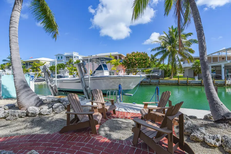 667 E Caribbean Drive, Summerland Key, FL 33042 - #3