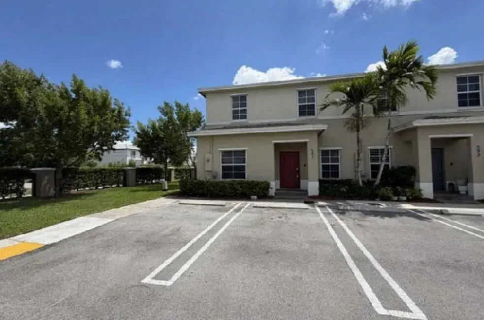 597 NE 5th Place, Florida City, FL 33034 - #1