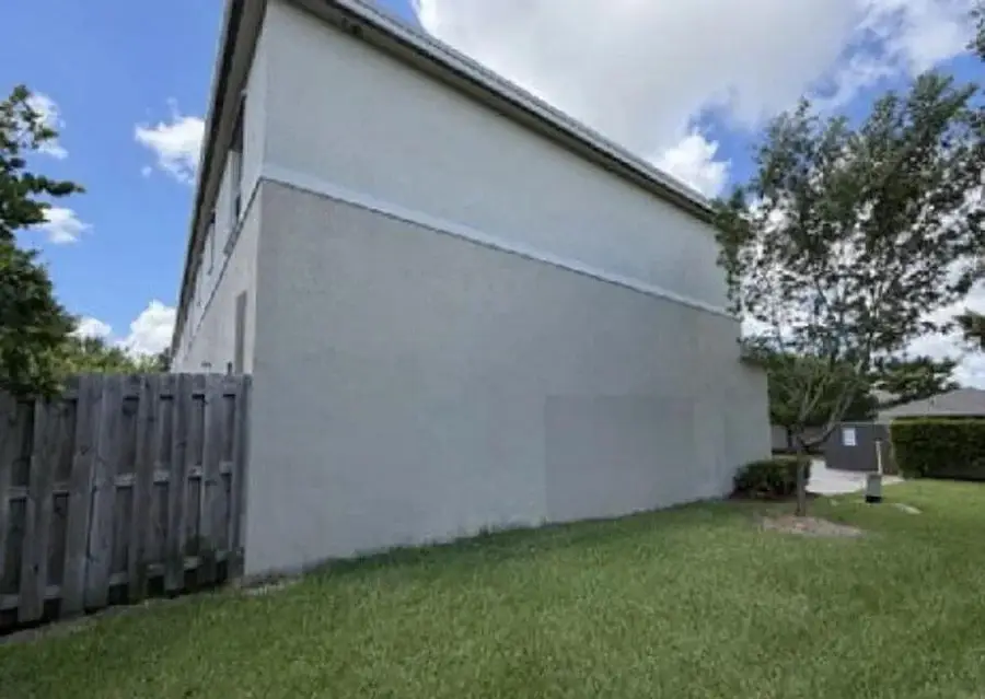 597 NE 5th Place, Florida City, FL 33034 - #3