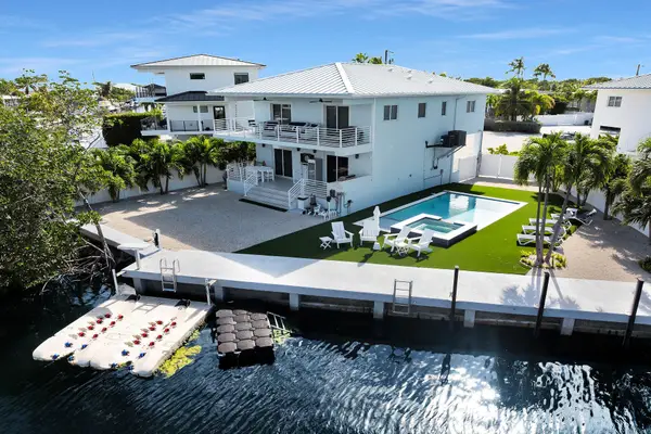 107 Azalea Street, Plantation Key, FL 33070