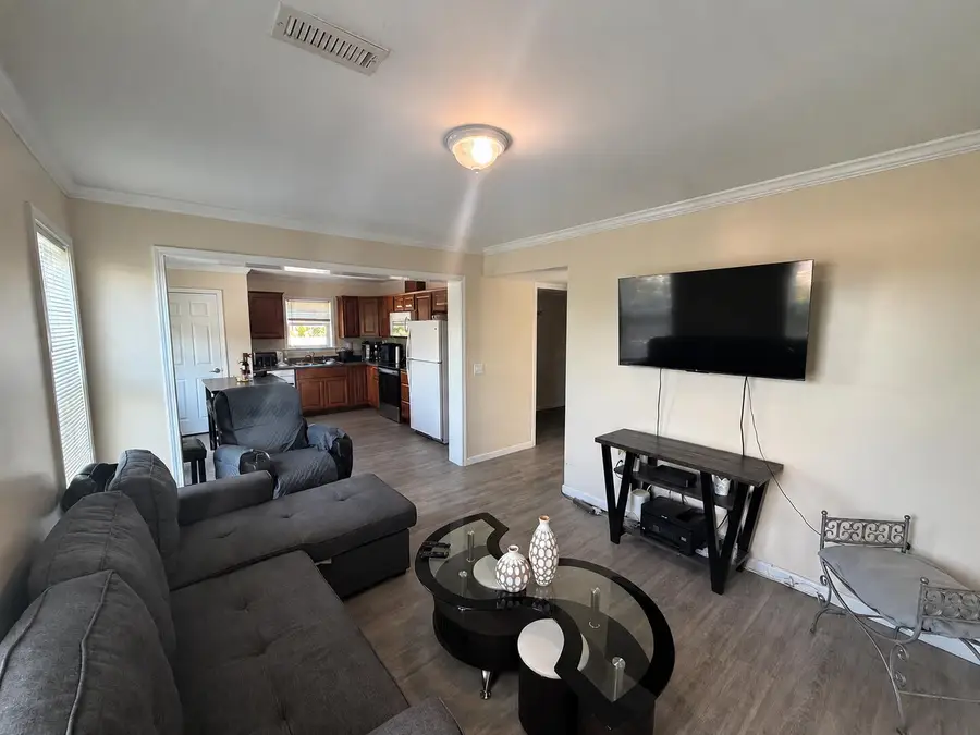 473 W 105th Street Ocean, Marathon, FL 33050 - #3