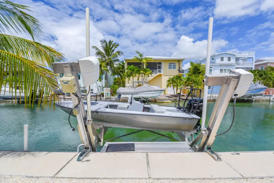 637 E Caribbean Drive, Summerland Key, FL 33042 - #3