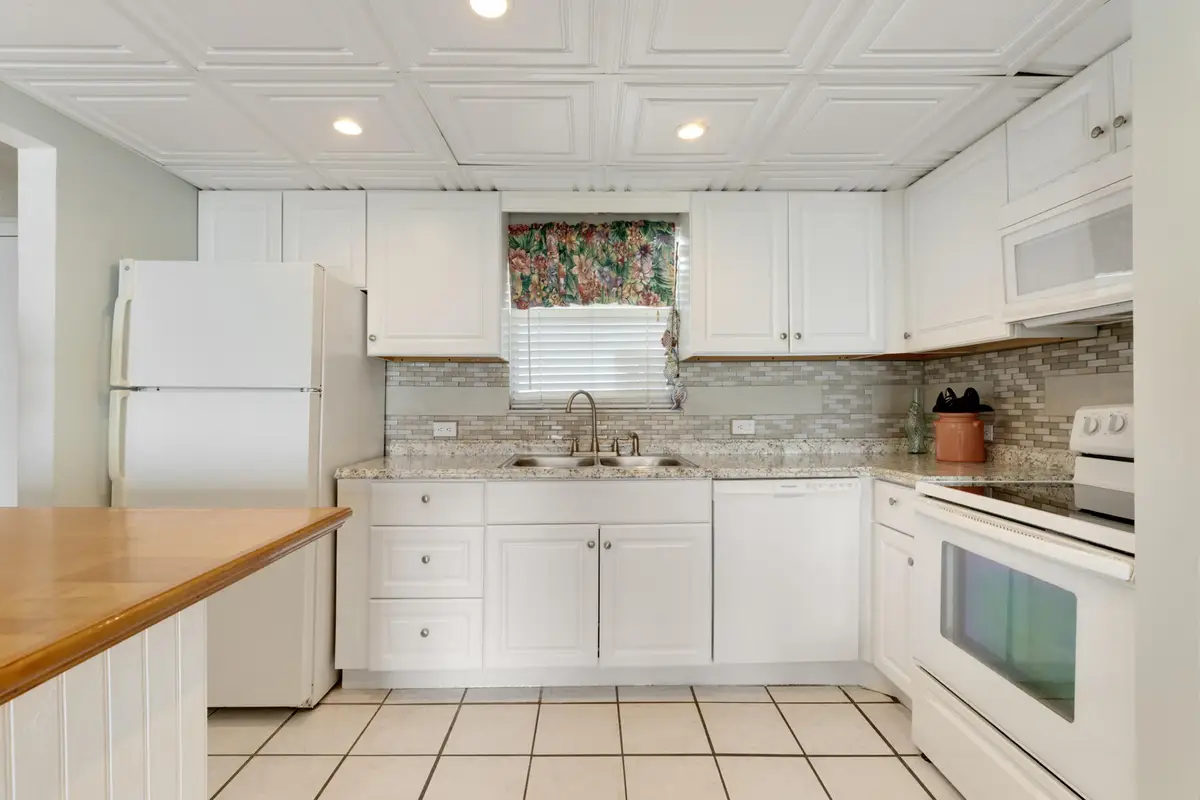 200 Wrenn Street #APT 601, Plantation Key, FL 33070 - #1