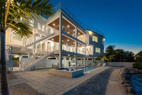1041 Buttonwood Drive, Sugarloaf Key, FL 33042