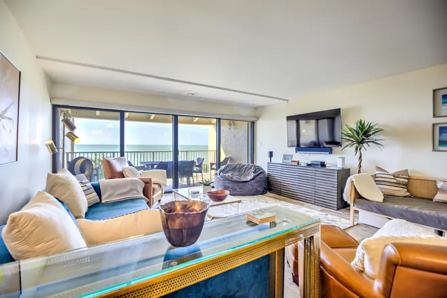 1133 W Ocean Drive #4, Key Colony Beach, FL 33051 - #2