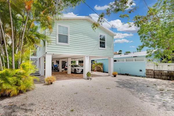 511 Avenue D #B, Big Coppitt, FL 33040