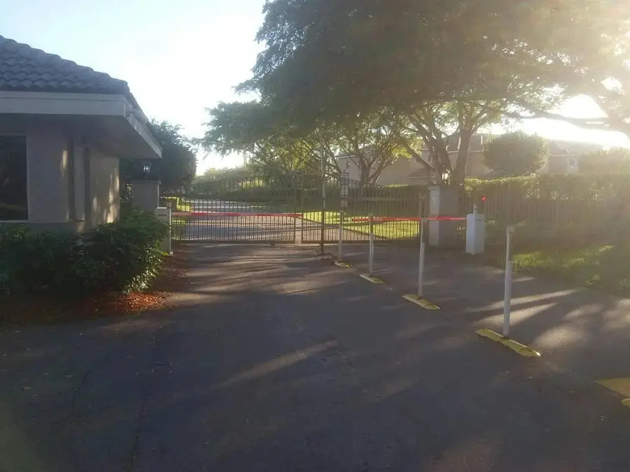 2923 Augusta Circle, Homestead, FL 33035 - #3