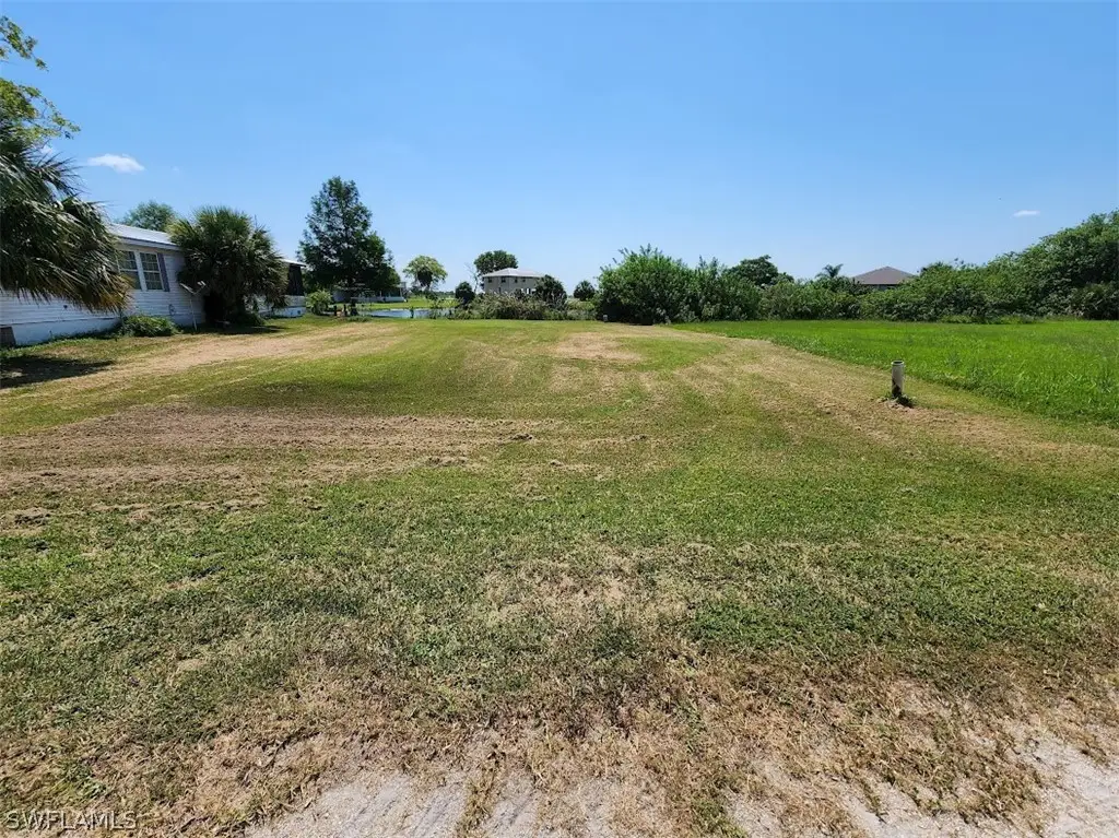 932 Meyerchick Drive, Moore Haven, FL 33471 - Image #1