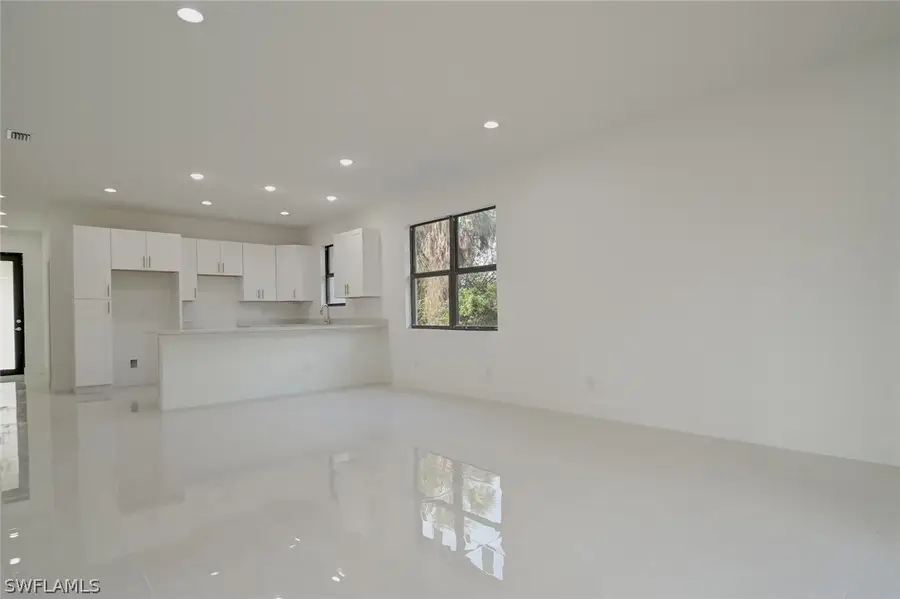 3006 40th Street Sw, Lehigh Acres, FL 33976 - Image #3