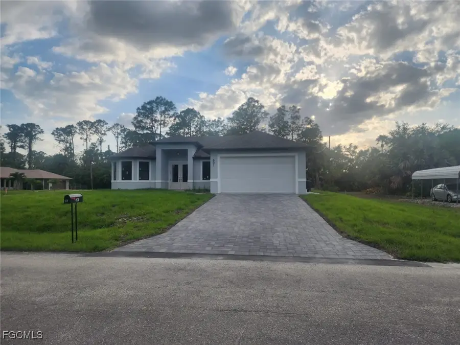 601 Hibiscus Avenue, Lehigh Acres, FL 33972 - #2