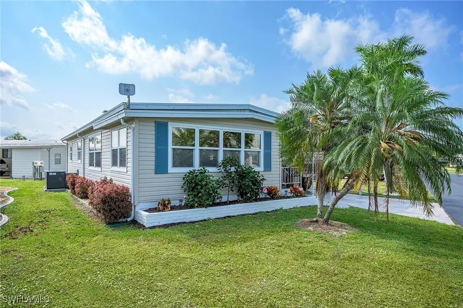 340 Mattie Avenue, Fort Myers, FL 33908 - Image #3