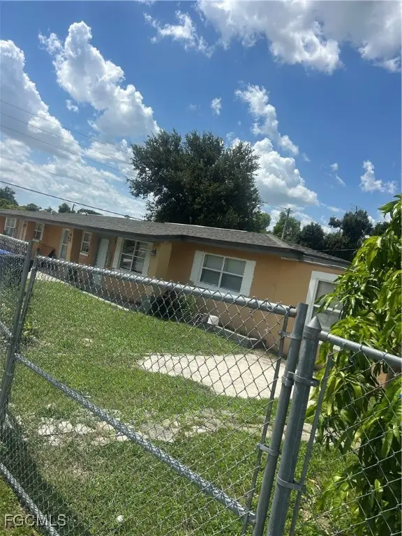 2403/2405 Stella Street, Fort Myers, FL 33901 - Image #2