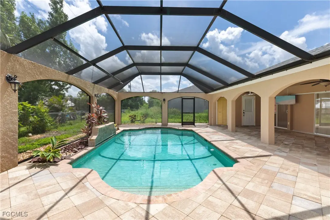 329 NE 9th Street, Cape Coral, FL 33909 - Image #1