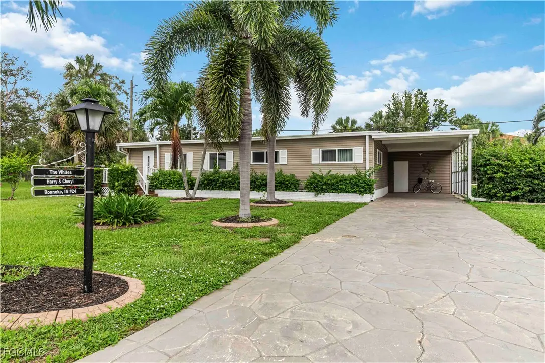 24 Williamsburg Way, Fort Myers, FL 33908 - #1